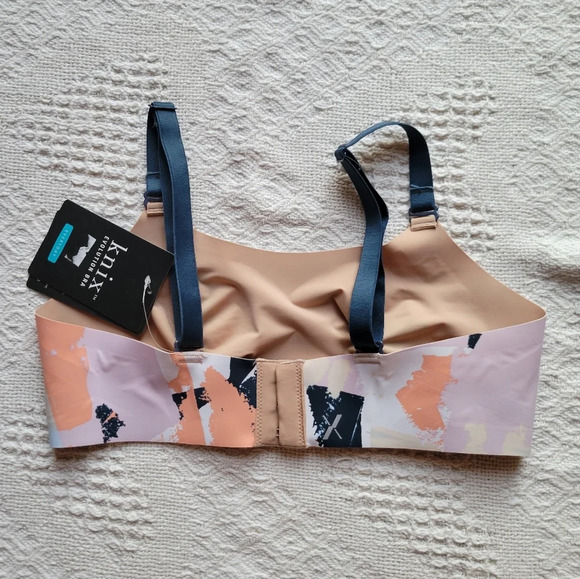 NWT-Knix reversible wireless evolution bra  knix - Picture 2 of 6